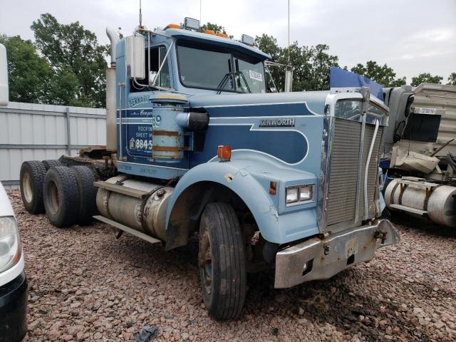  Salvage Kenworth W900