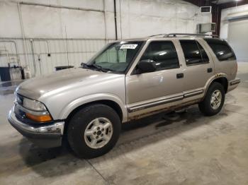  Salvage Chevrolet Blazer