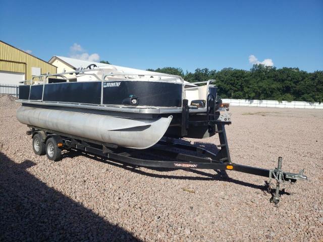  Salvage Smoker Craft Pontoon