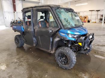  Salvage Can-Am Defender
