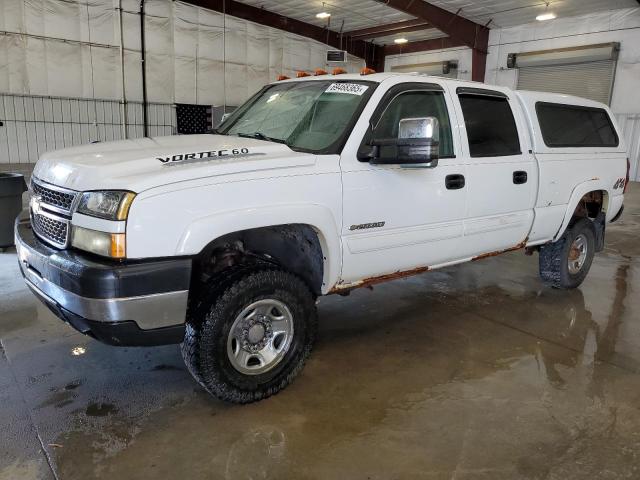  Salvage Chevrolet Silverado 2500