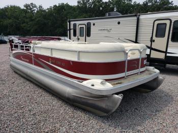  Salvage Bennington Marine Pontoon