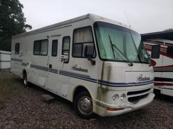  Salvage Workhorse Custom Cha Motorhome