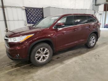  Salvage Toyota Highlander