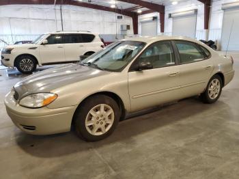  Salvage Ford Taurus