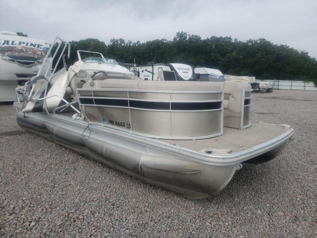 Salvage Bennington Marine Pontoon