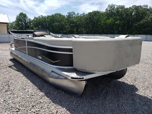  Salvage Premier Boat