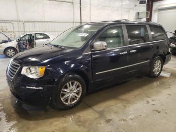  Salvage Chrysler Minivan