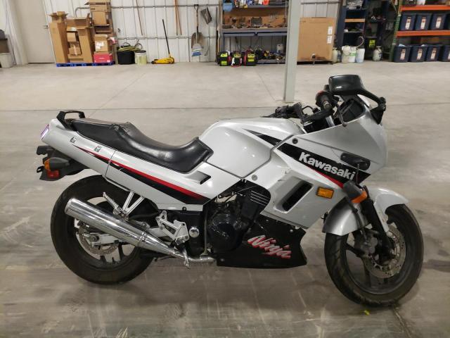  Salvage Kawasaki Ninja 250R