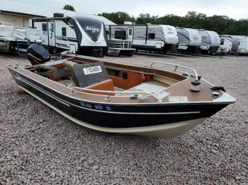  Salvage Bluewater Yachts Boat