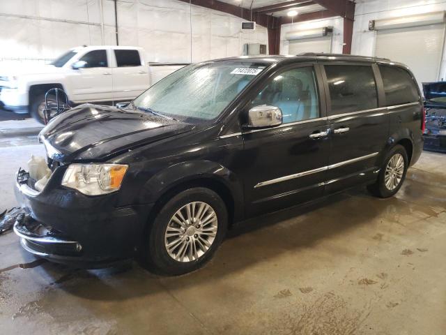  Salvage Chrysler Minivan
