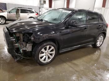  Salvage Mitsubishi Outlander