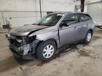  Salvage Mitsubishi Outlander