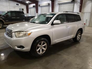  Salvage Toyota Highlander