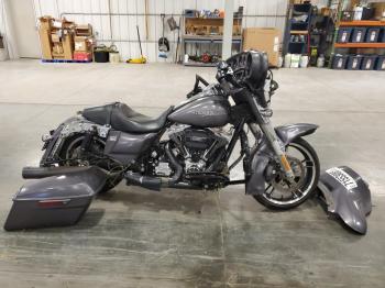  Salvage Harley-Davidson Fl
