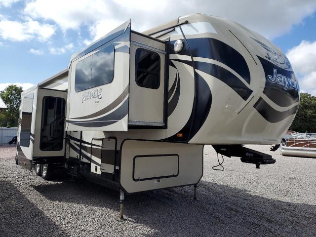  Salvage Jayco Pinnacle