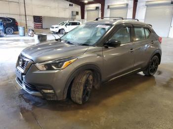  Salvage Nissan Kicks