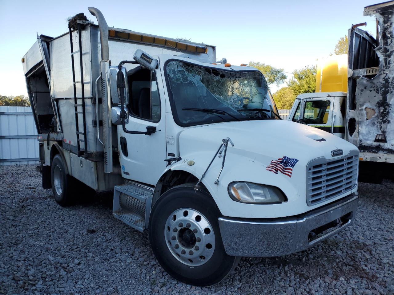 Freightliner M2 106 Med 106 Medium Duty Image 4