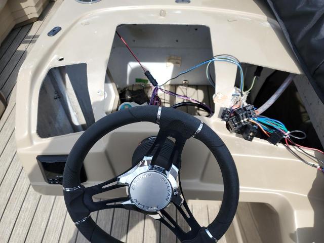 Sylvan Pontoon Image 6