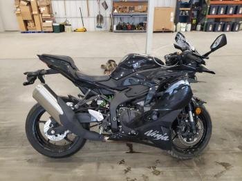  Salvage Kawasaki Zx400 S