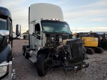  Salvage Peterbilt Tractor 579