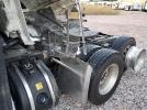 Peterbilt Tractor 579 Image 2