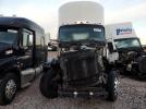 Peterbilt Tractor 579 Image 7