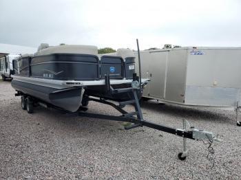  Salvage Premier Pontoon