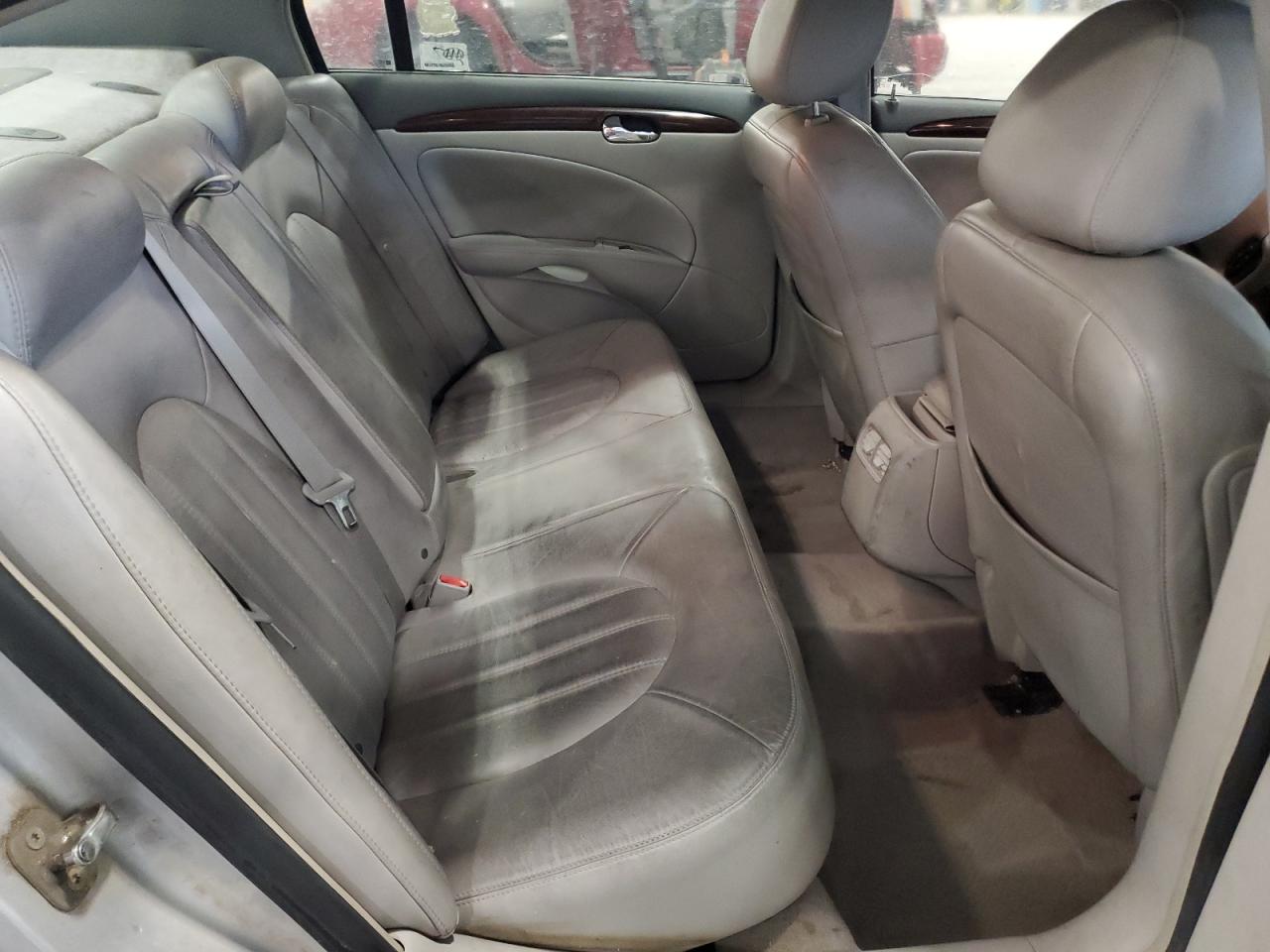 Buick Lucerne Cxl Image 11