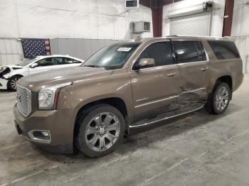  Salvage GMC Yukon
