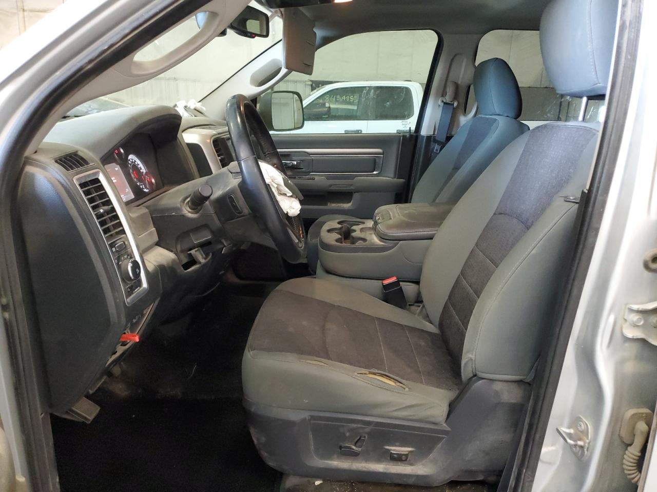 Ram 1500 Slt Image 7