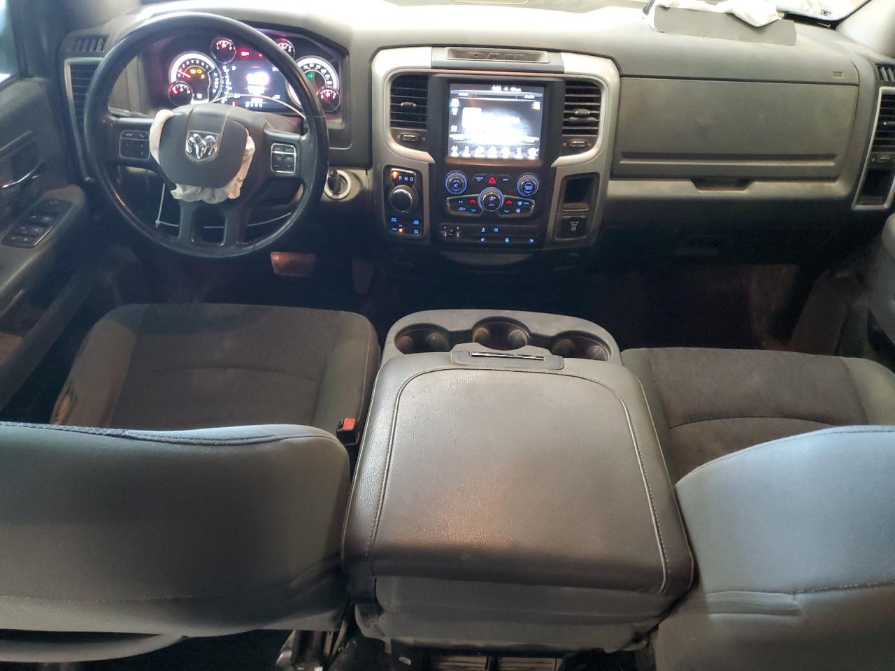 Ram 1500 Slt Image 6