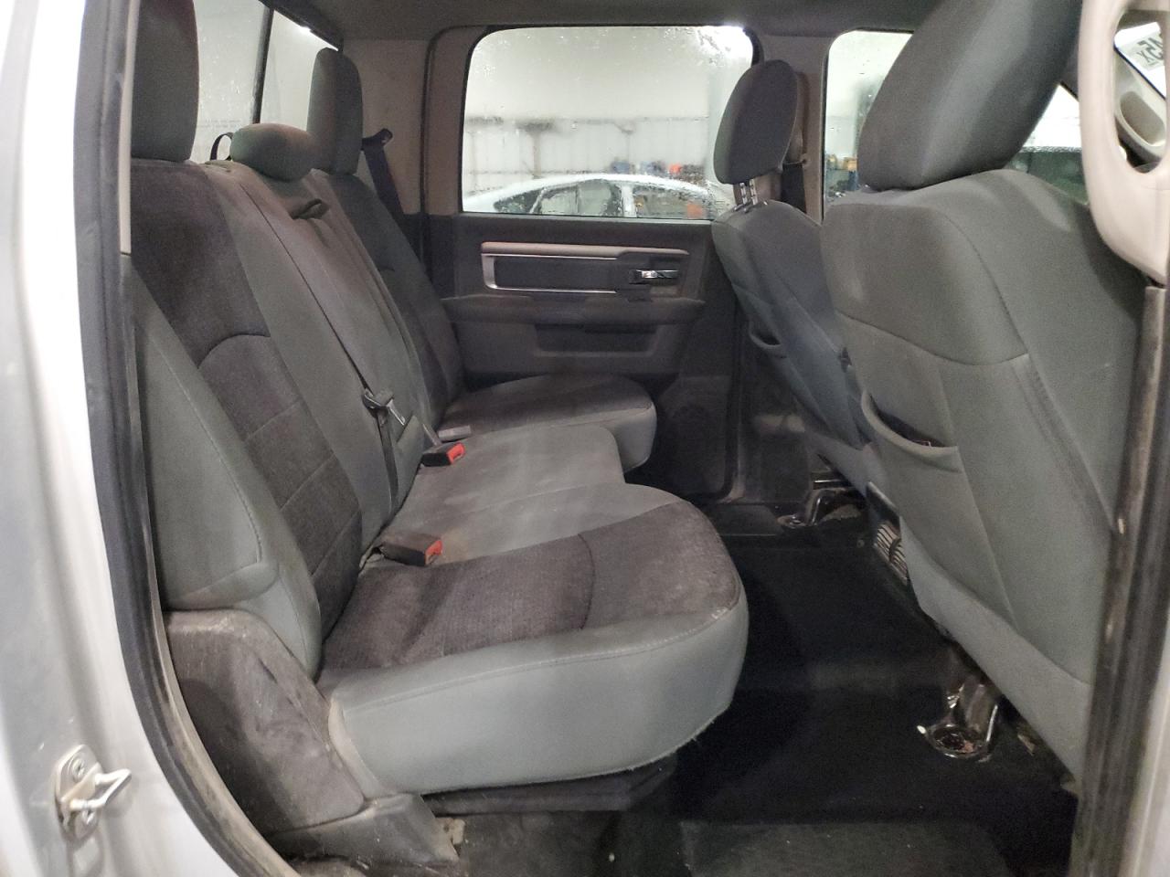 Ram 1500 Slt Image 3