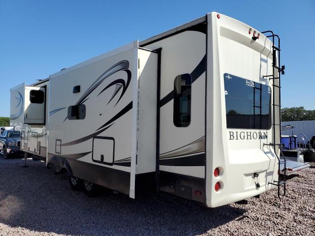 Heart Land Fifthwheel Image 6