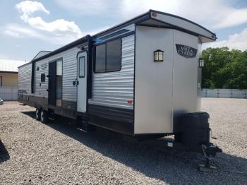  Salvage Saleen Trav Trail