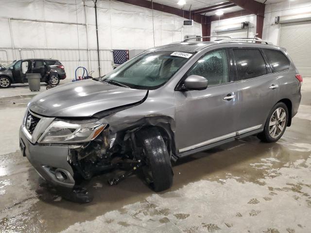  Salvage Nissan Pathfinder