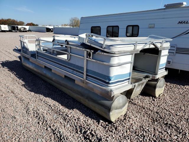 Weer Pontoon Image 10