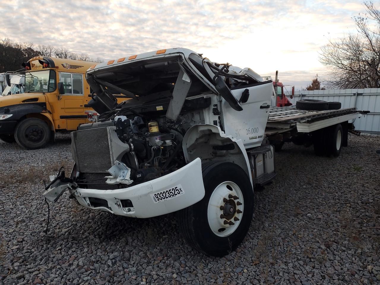 Hino 258 268 Image 1