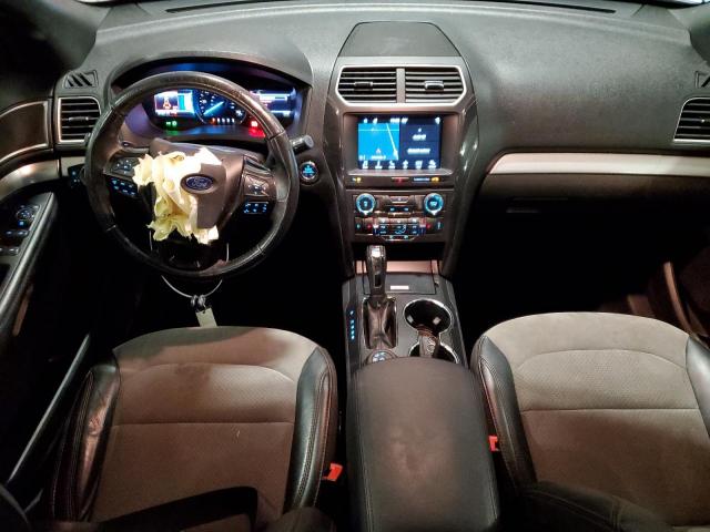 Ford Explorer Xlt Image 2