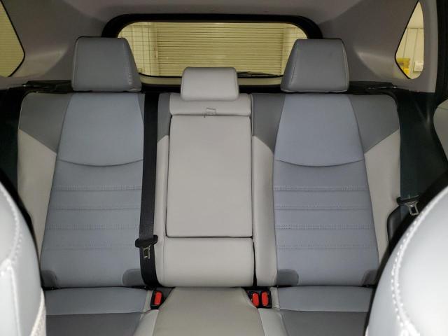 Toyota RAV4 Xle Premium Image 13