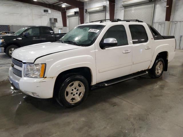  Salvage Chevrolet Avalanche