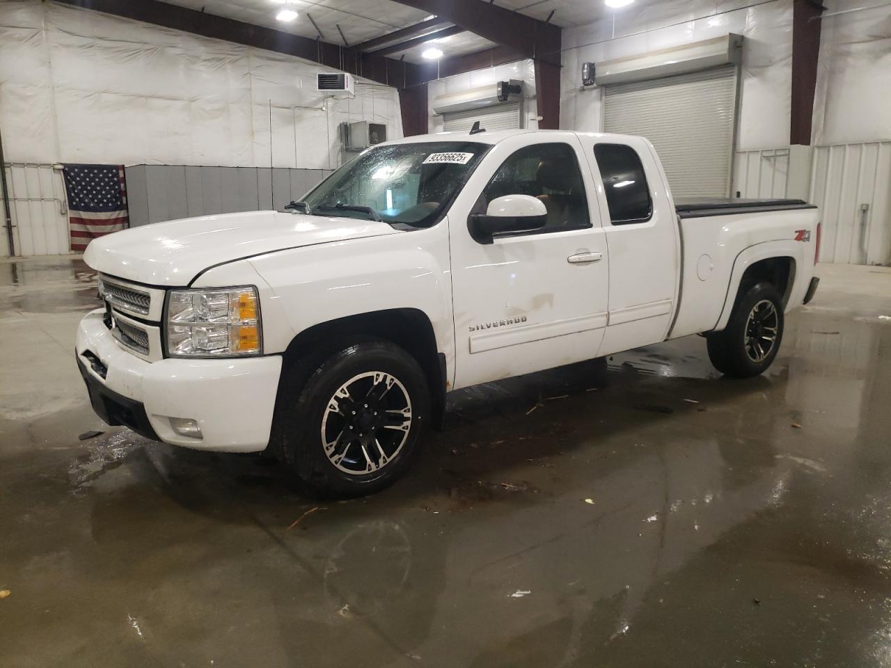 Chevrolet Silverado K1500 Ltz Image 1