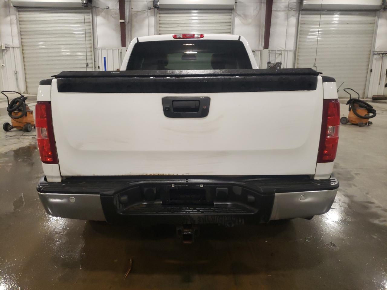 Chevrolet Silverado K1500 Ltz Image 4