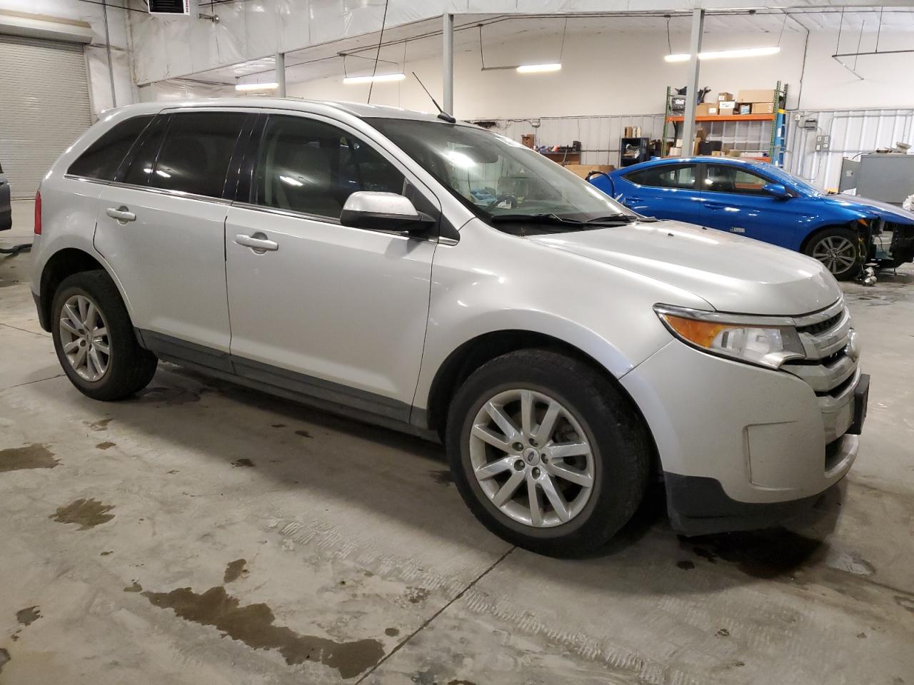 Ford Edge Limited Image 8