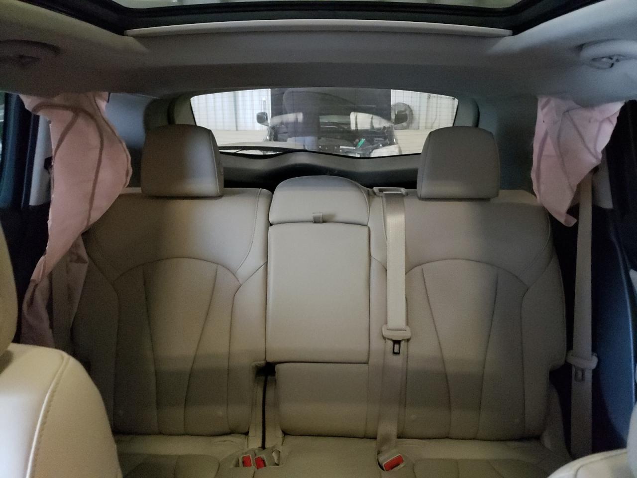 Buick Envision Essence Image 13