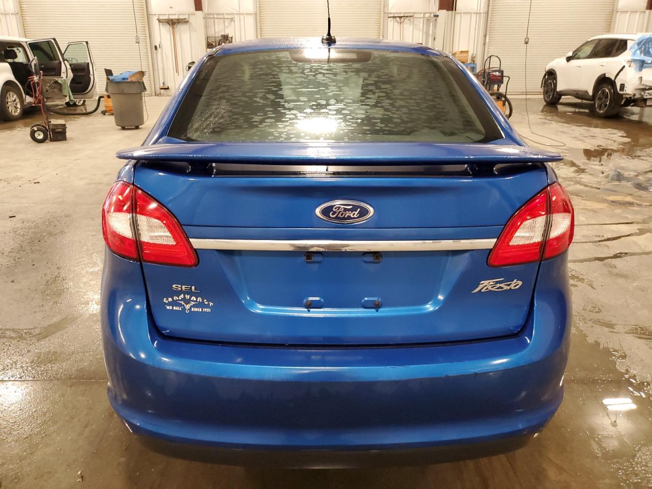 Ford Fiesta Sel Image 4