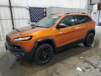  Salvage Jeep Cherokee