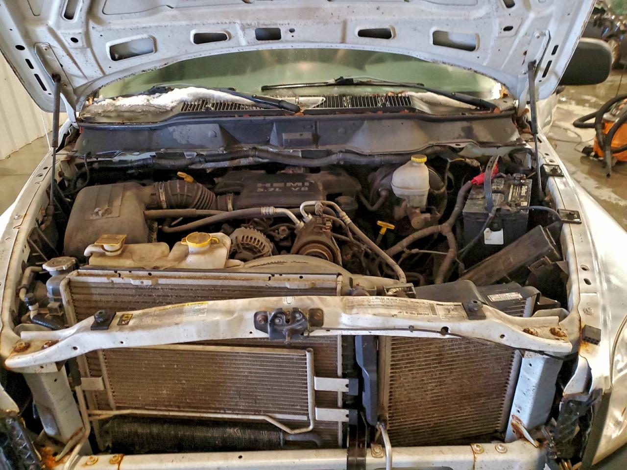 Dodge Ram 2500 St Image 9