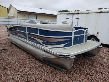  Salvage Premier Pontoon