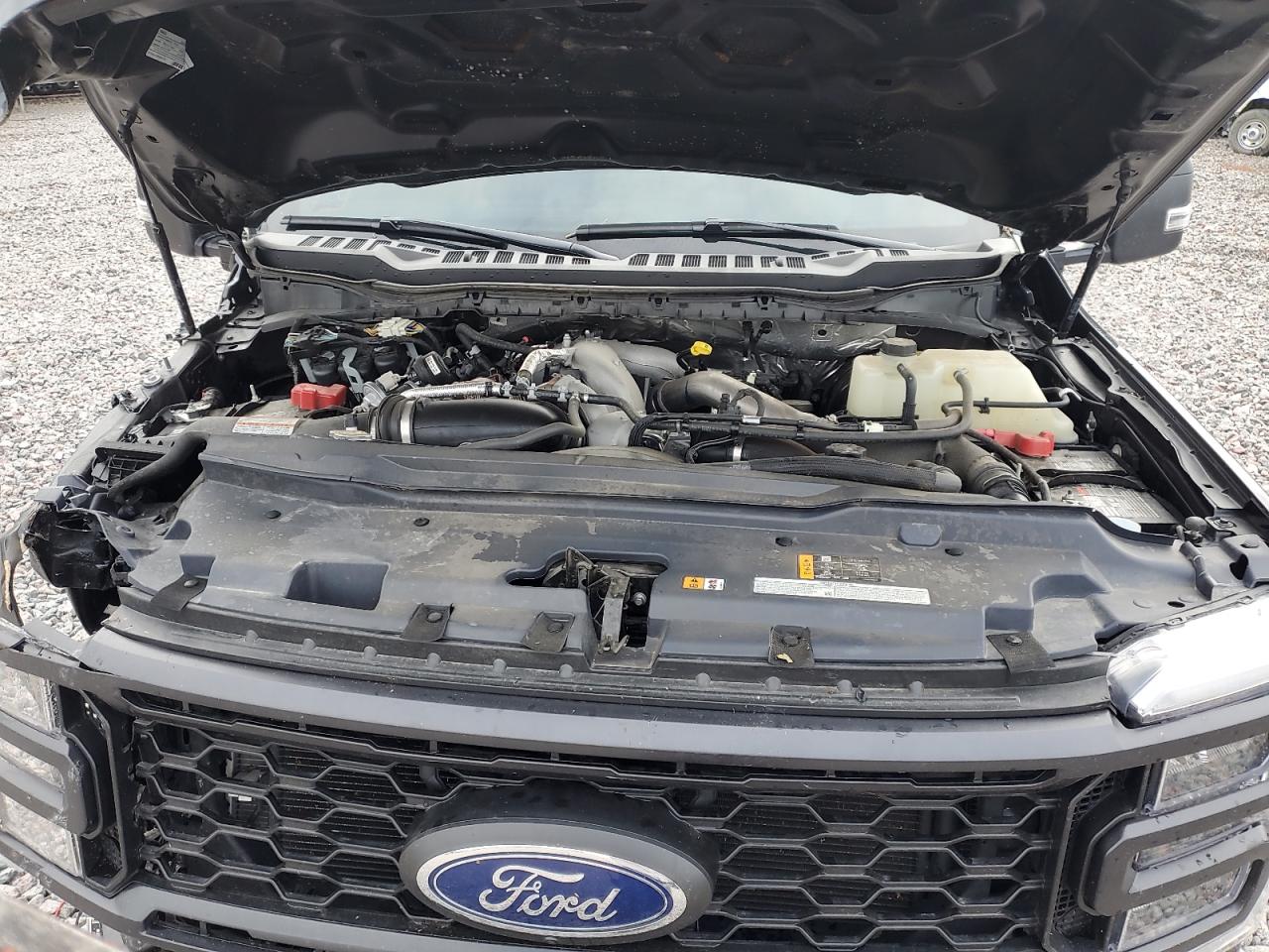 Ford F-350 Super Duty Image 8